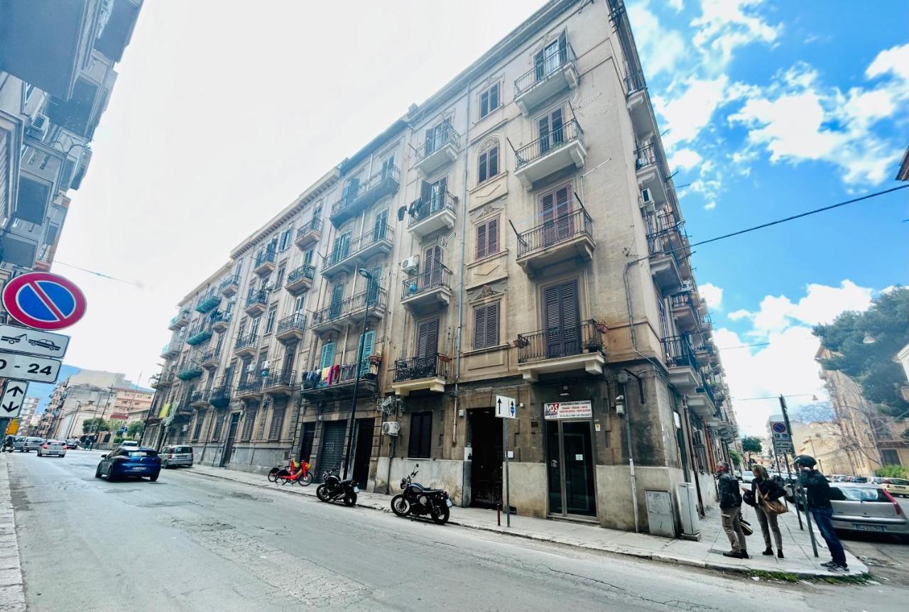 Casa Chicotta Appartement Palermo Buitenkant foto