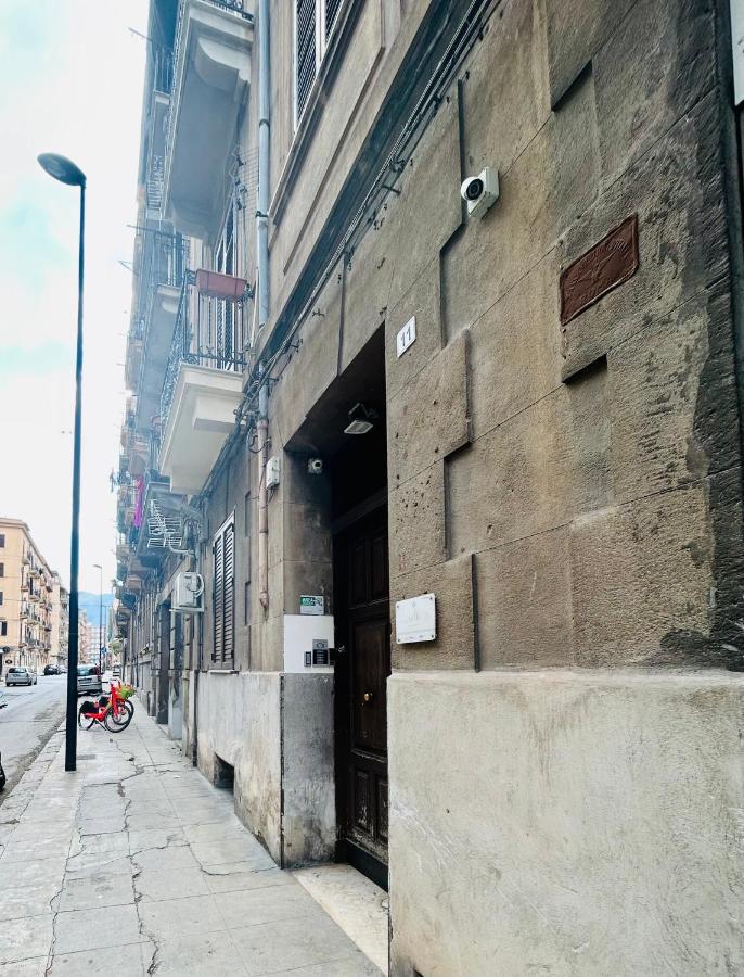 Casa Chicotta Appartement Palermo Buitenkant foto